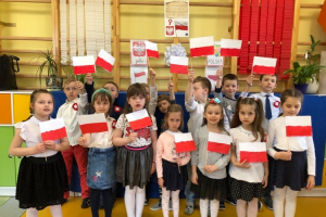Patriotyczny tydzień w grupie ,,Sówek”.