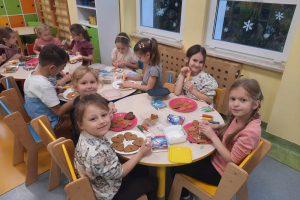 Przygotowania do Świąt w grupie Sówek