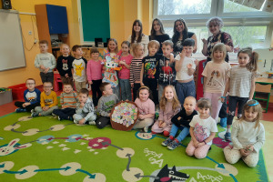 Warsztaty plastyczne w Pszczółkach