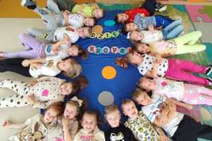 ,,Dzień Kropki” grupa ,, Żuczki”