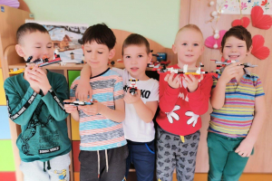 „Żuczki” konstruktorami.